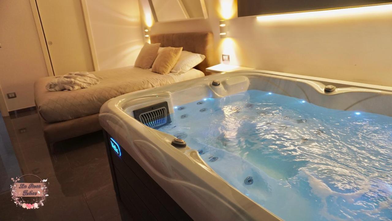 B&B La Rosa Felice Бари Екстериор снимка