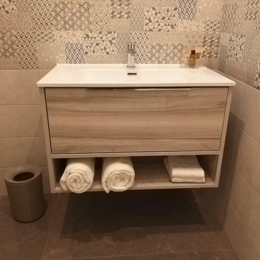 B&B La Rosa Felice Бари Екстериор снимка