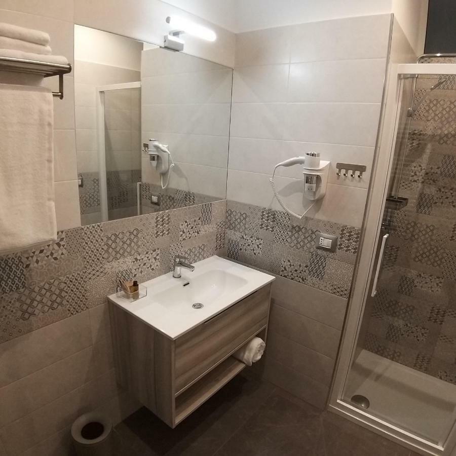 B&B La Rosa Felice Бари Екстериор снимка